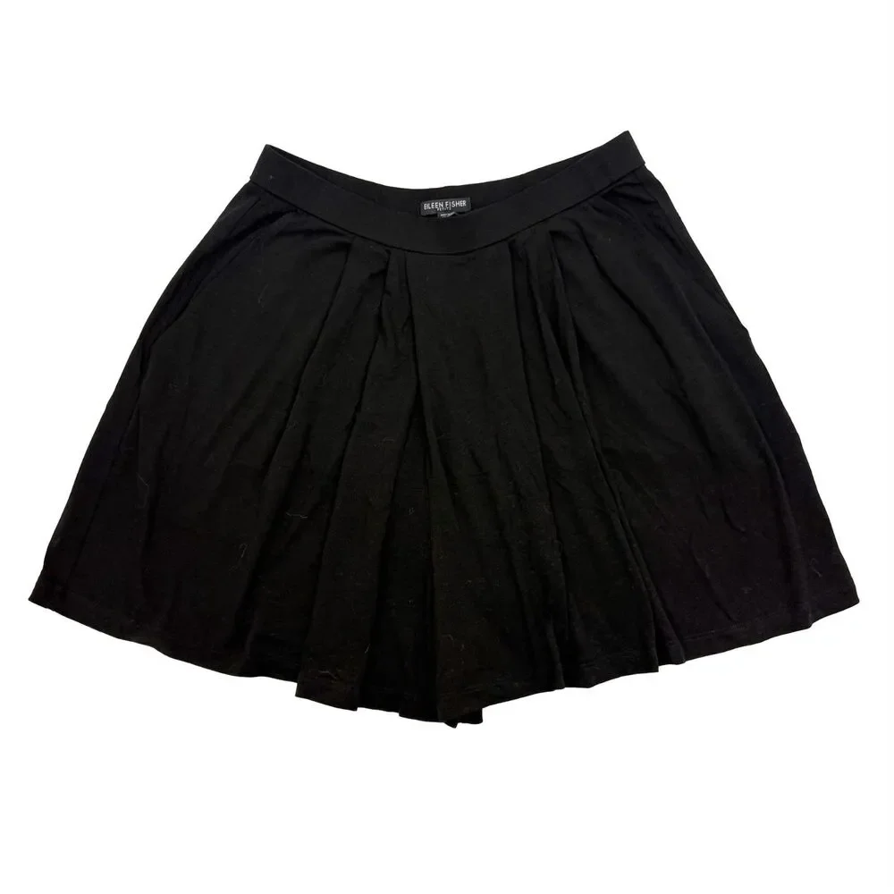 EILEEN FISHER Jersey Pleated Pocket Skort Petite PS Black Mini Drapey EUC A2